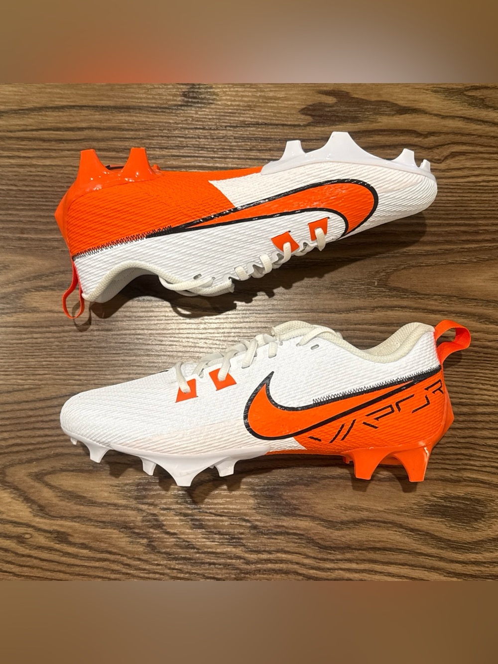 Size 9 Nike Vapor Edge Speed 360 2 White Orange Football Cleats FQ4045-100